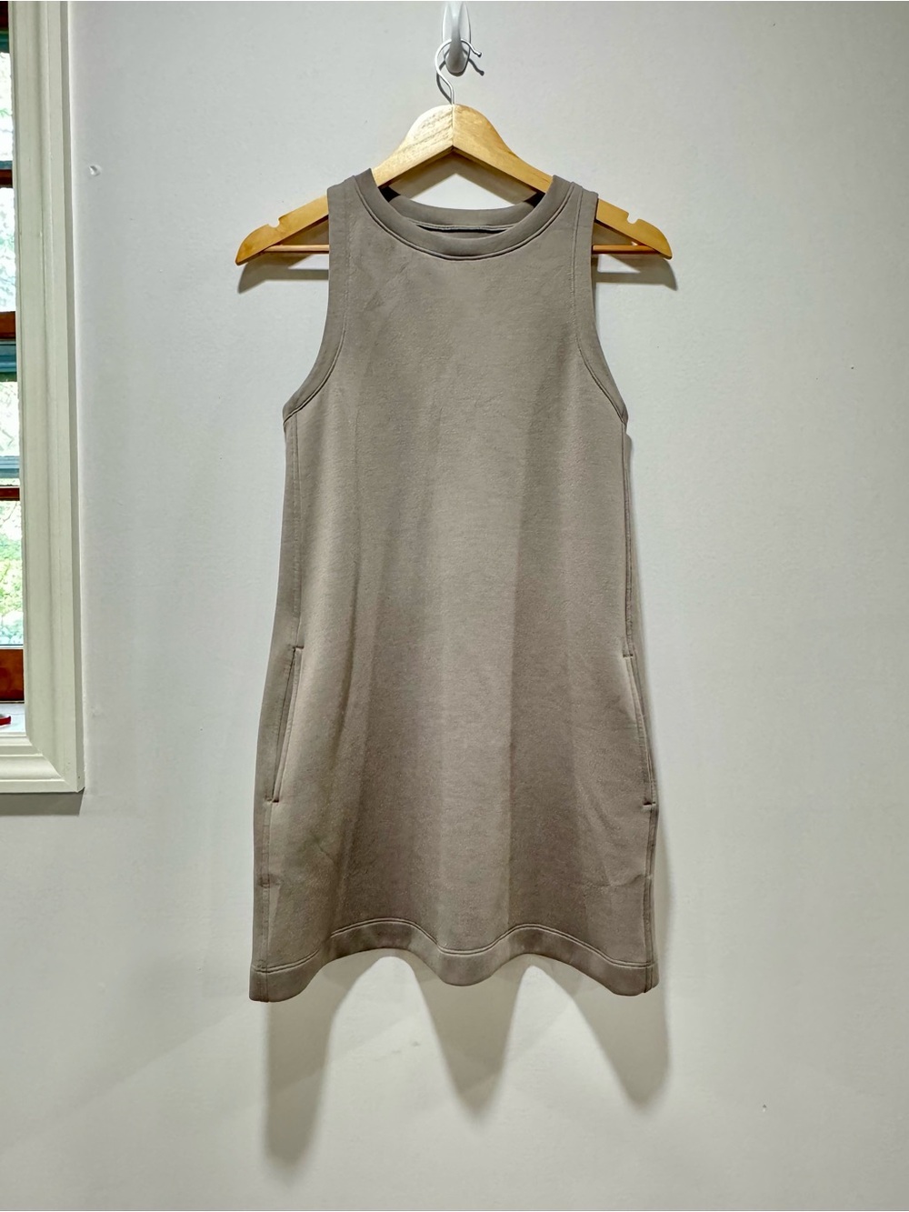 YPB Abercrombie neoKNIT Racerback Athletic Dress Size S Pockets